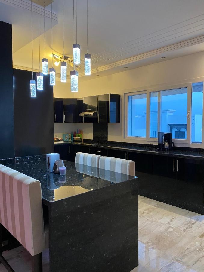Super Appart Pour Famille Uniquement! Apartment Saïdia Luaran gambar